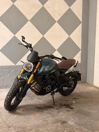 MOTO MORINI SEIEMMEZZO SCR 650 - 2023 - 9.000 KM