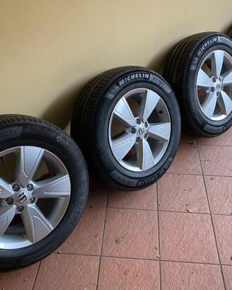 Cerchi + Pneumatici Volvo XC40