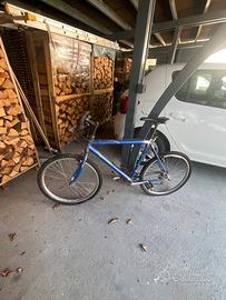MAUNTAIN BIKE