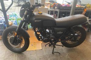 Motocicletta Brixton retro-style 125cc