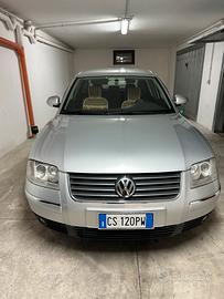 Volkswagen Passat 1.9 tdi 130 cv