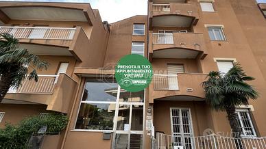 Bilocale con giardino