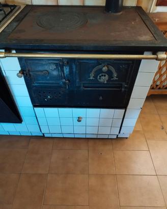 STUFA A LEGNA VINTAGE
