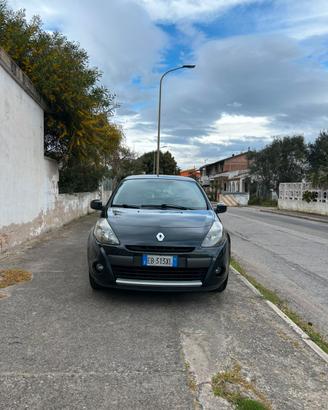Renault Clio perfetta in tutto