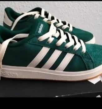 Adidas Grand court 00sk 