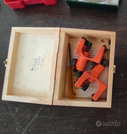 Allineatore coltelli da pialla