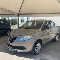 Lancia Ypsilon 0.9 TwinAir 85 CV 5 porte Metano Ec