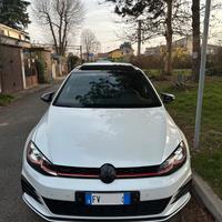 Volkswagen Golf GTI 7.5 Performance