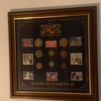Monete e Francobolli “Queen Elizabeth II”
