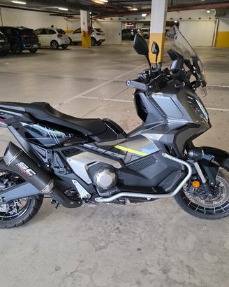 Honda XADV 750 Full optional