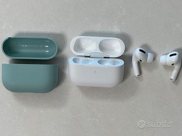 Auricolari Apple AirPods Pro prima generazione