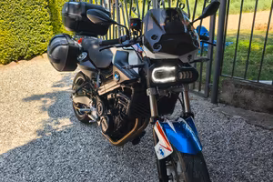 BMW f800r