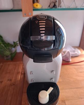 Macchinetta del caffe De Longhi capsule