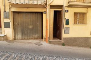 Casa singola da ristrutturare