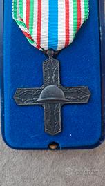 Medaglia di guerra, croce della Repubblica