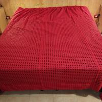 Tenda Macramè Rossa Foderata Raso Bordeaux.