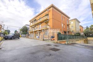 Trilocale con garage e ascensore privato