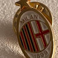 Spilla originale Milan