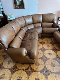 Divano angolare in vera pelle + 2 poltrone