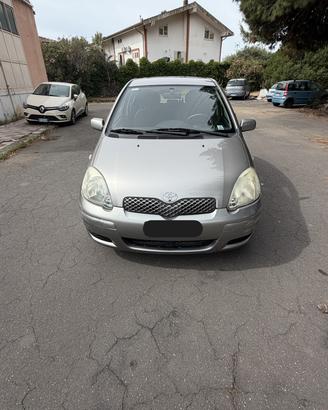 Toyota Yaris 1.0i 16V cat 5 porte Expo