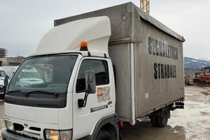 Nissan Cabstar Centinato Furgone