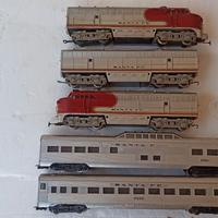 RIVAROSSI SANTA FE CONVOGLIO CON SIRENA E CARROZZE