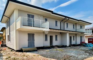 BIFAMILIARE A CASTEGNATO