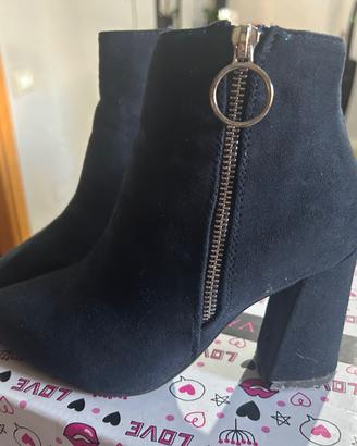 Scarpe- stivale- stivaletto- tronchetto