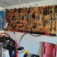 attrezzatura per autofficina