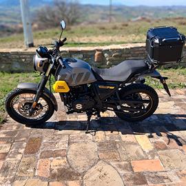 Moto Royal Enfield Himalayan
