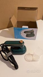 Ferro da stiro da viaggio.