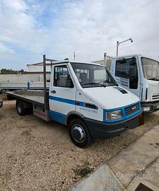 Iveco Turbo Daily 35-10 Carroattrezzi
