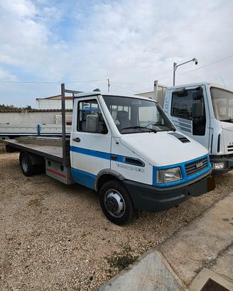 Iveco Turbo Daily 35-10 Carroattrezzi