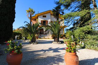 BIFAMILIARE A RECANATI