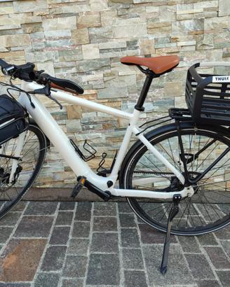 Bici elettrica Momentum voya e+