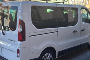Renault Trafic 9 posti