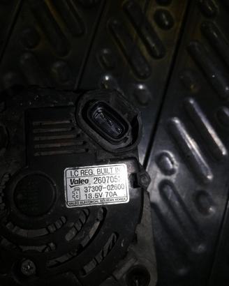Alternatore HYUNDAI I10 1086cc benzina del 2011