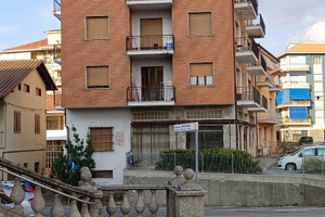 Palazzina da ristrutturare