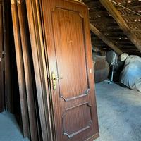 Porte da interno in legno e vetro