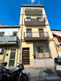 4 vani - zona cruillas / michelangelo