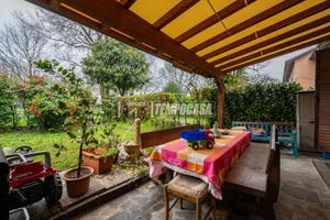 Villa a Schiera a Baggiovara