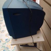 televisore+tavolino 