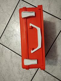 Scatola  con supporto arancione