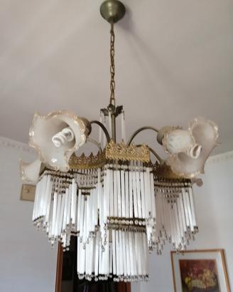 Lampadario stile liberty 