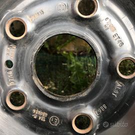 4 Cerchi in  ferro x golf 6 serie usato