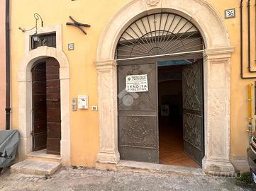 MULTILOCALE A L'AQUILA