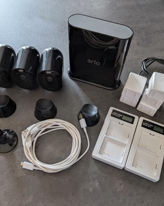 Videosorveglianza Arlo Pro3 con 4 telecamere