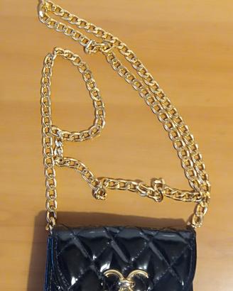 mini borsa modello Chanel 