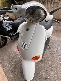 PIAGGIO Vespa Et2 50 - anno 2002