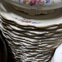 Servizio piatti Bavaria bordo oro 73 pezzi